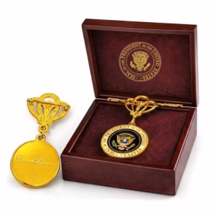 President Barack Obama Presidential Brooch, 24K Gold Plated Brass Lapel Pin, Collectible Seal Medallion