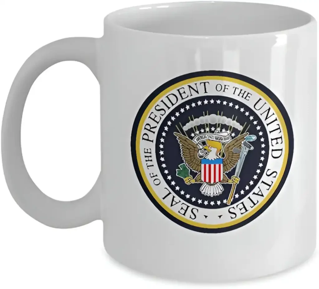 White House Mug